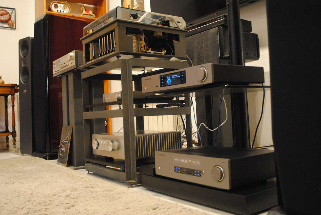 Cambridge Audio CXN (2)