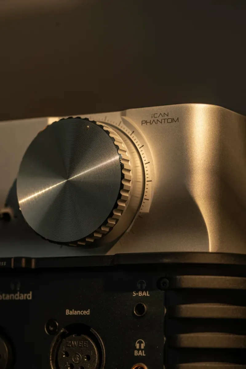 iFi Audio iCAN PHANTOM 1.5