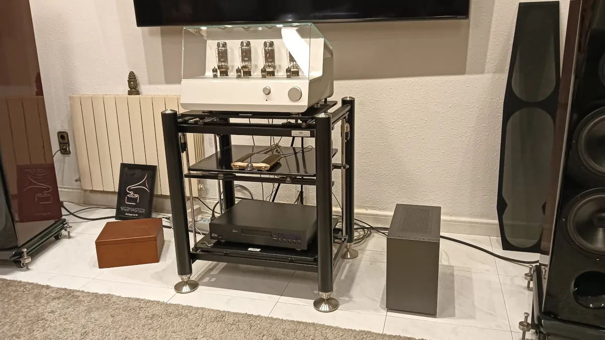 iFi Audio Valkyrie