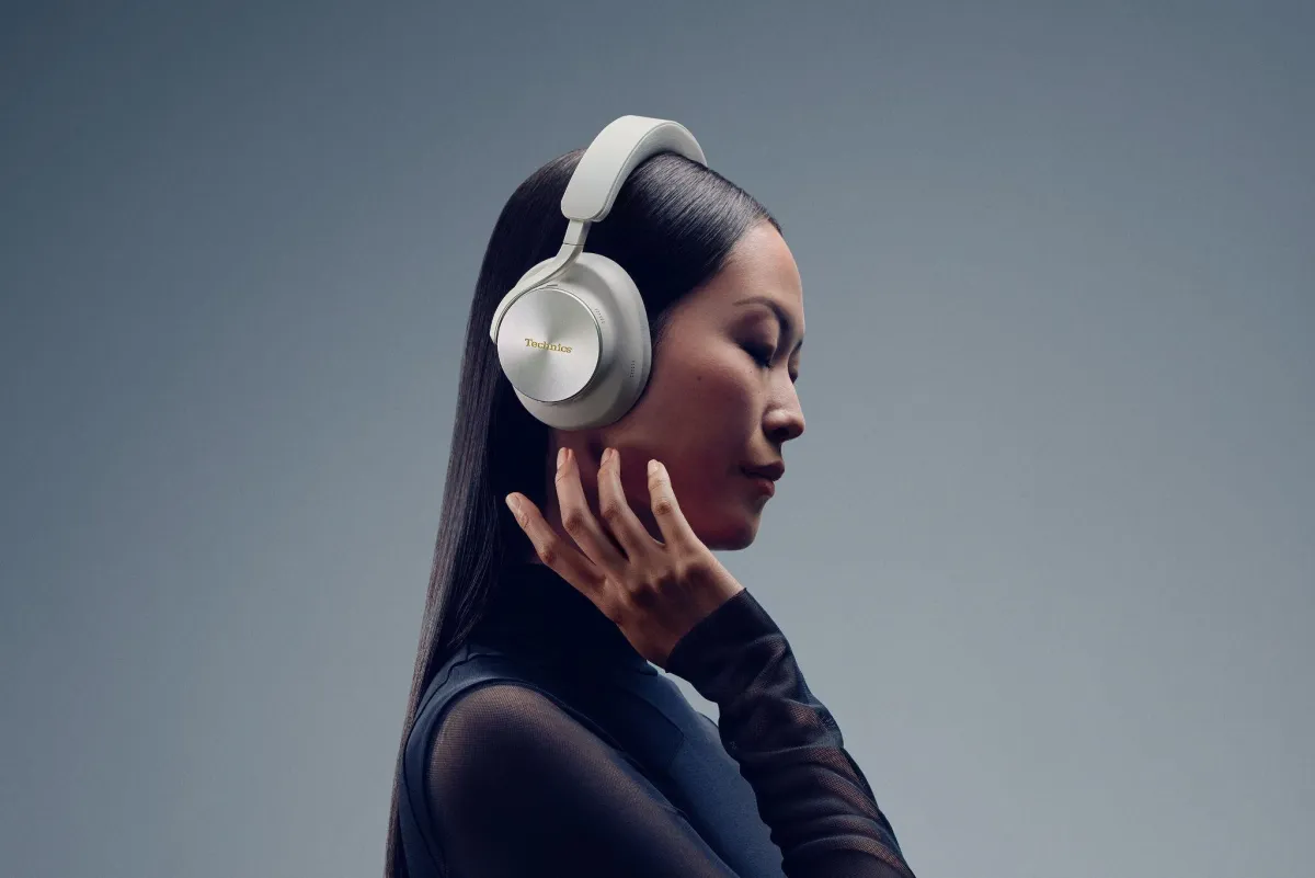 Technics EAH-A1000