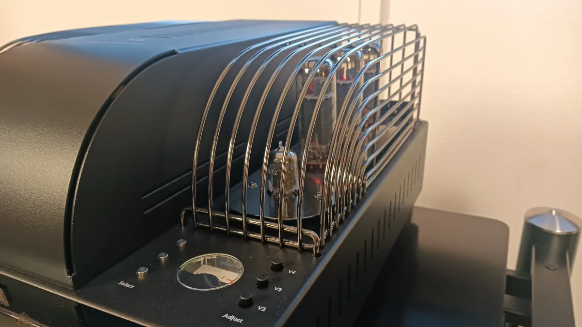 Unison Research S6 Black Edition