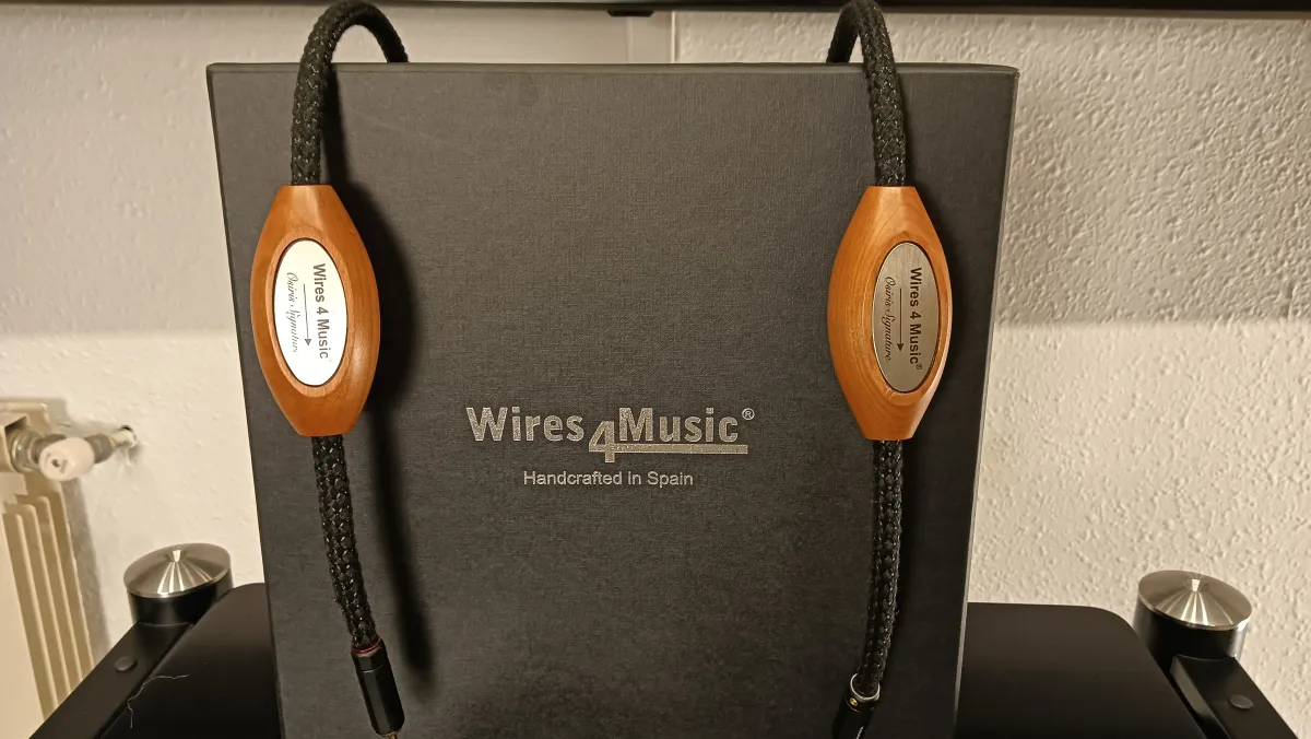Wires 4 Music Osiris Signature