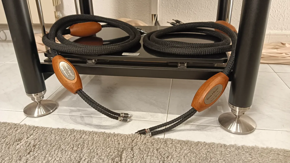 Wires 4 Music Osiris Signature