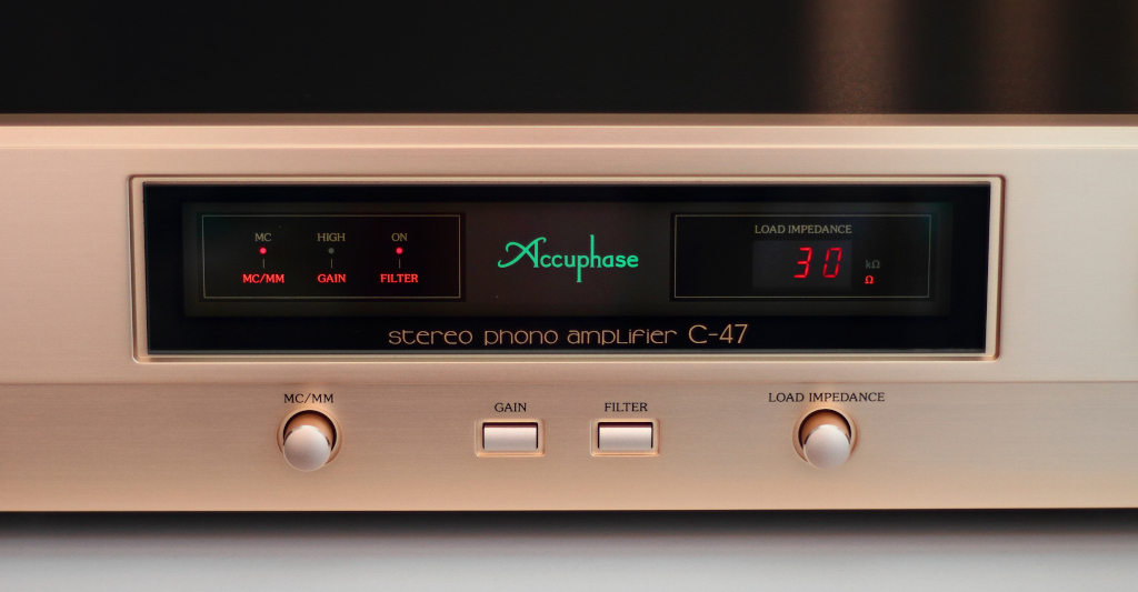 Accuphase C-47 