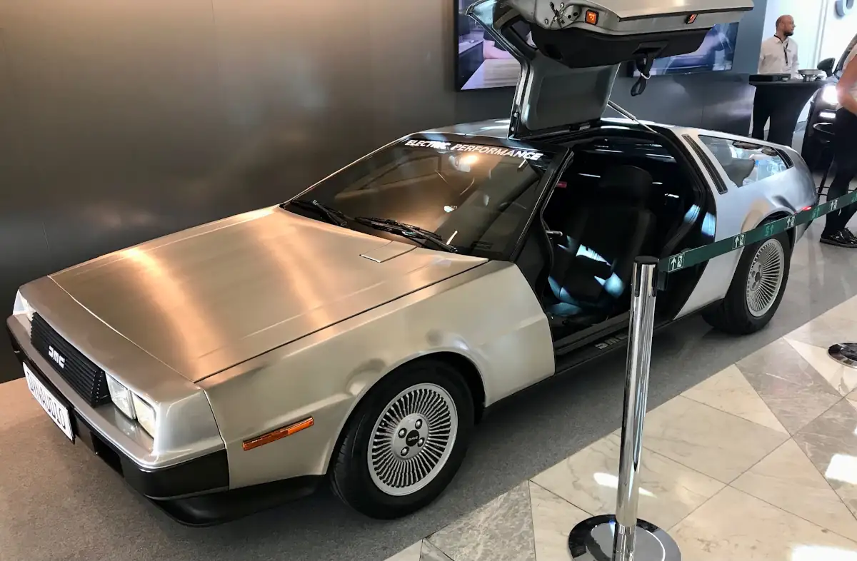 DMC DeLorean