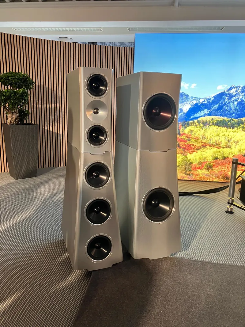 YG speakers