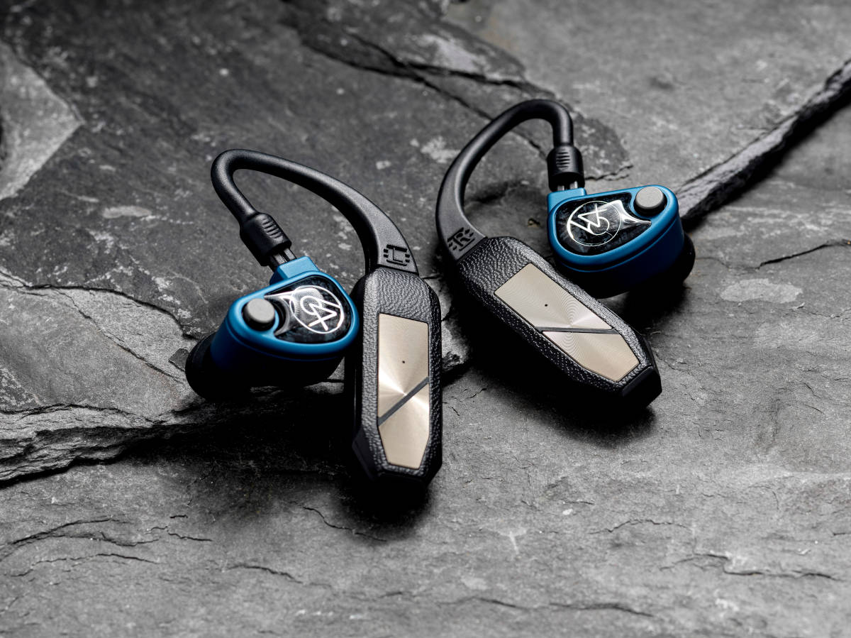 iFi Audio GO pod + IEMs